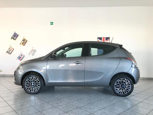 Lancia Ypsilon 1.0 FireFly 5 porte S&S Hybrid Platino - Foto 3