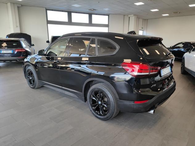BMW X1 xDrive25e Plug-in Hybrid Auto Navi FariLED - Foto 9