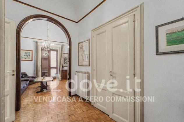 Casa indipendente di 200 m² con più di 5 locali in vendita a Modica - Foto 6
