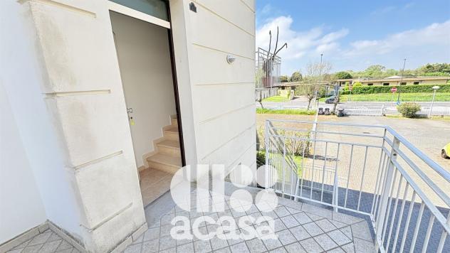 Bellissimo monolocale con servizio e terrazzi - Foto 17