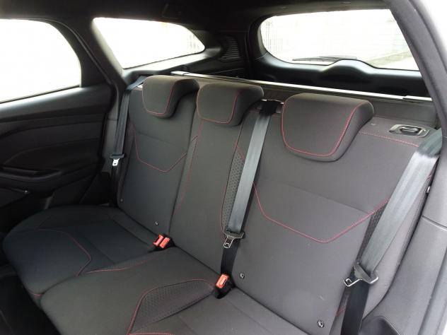Ford Focus 3ª serie 1.5 TDCi 120 CV Start&Stop SW ST Line - Foto 9