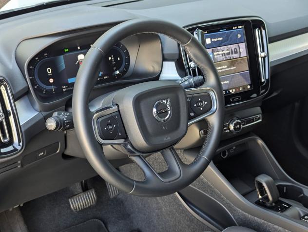 Volvo XC40 B3 automatico Core - Foto 7