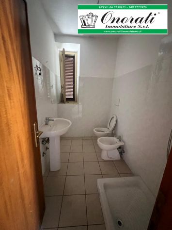 MQ 2.117 CIAMPINO, ZONA VIA DEI LAGHI, Rif.V-637. - Foto 9