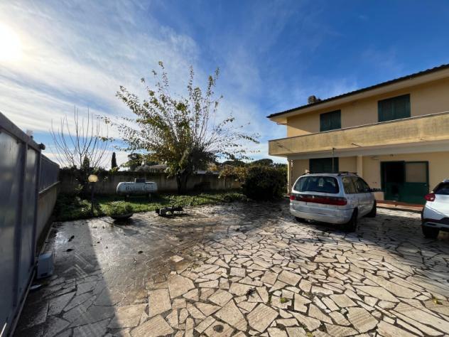Villa in Via Lago di Fogliano - Foto 3
