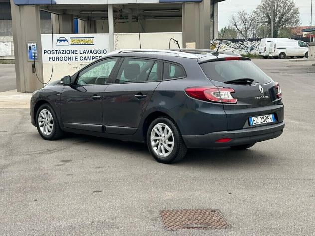 Renault Megane Mane 1.5 dCi 110CV EDC SporTour Limited - Foto 3