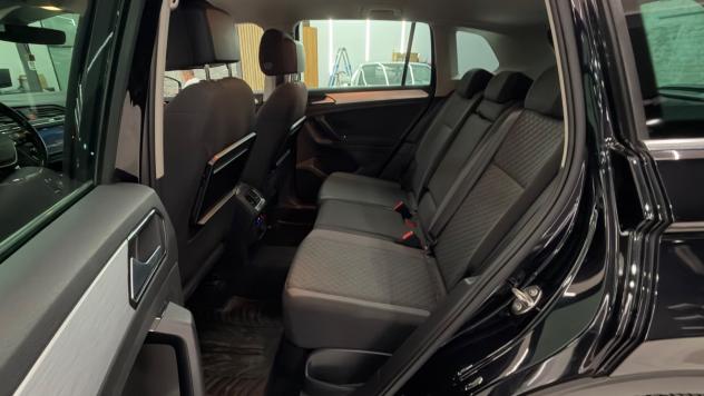 Volkswagen Tiguan 2.0 TDI SCR DSG 4MOTION Business BMT - Foto 10