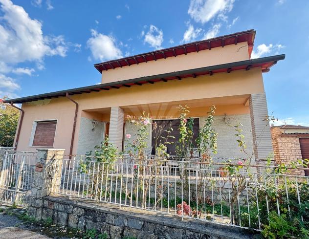 VILLINO di 7 vani e di 107 mq (PIETRASANTA) rif. 304 - Foto 5