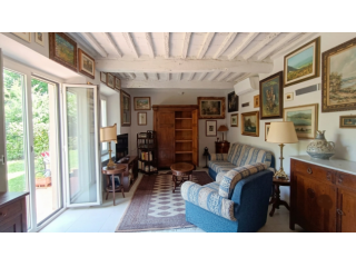 Appartamento in affitto a Lucca 90 mq  Rif: 1427412