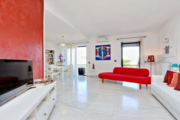 Attico Elegante con Terrazzo Panoramico in Via Caterina Fieschi - Roma - Foto 4