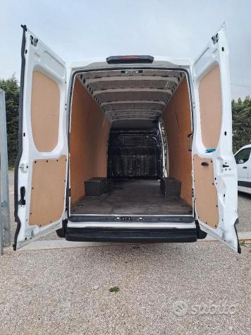 Iveco daily 35s14 v 4100 h2 2018 km127000 maxi - Foto 9
