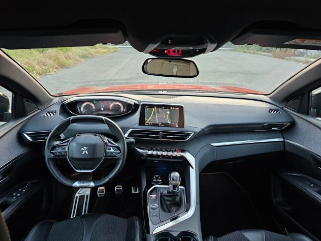 Peugeot 3008 BlueHDi 130 S&S GT Line - Foto 9