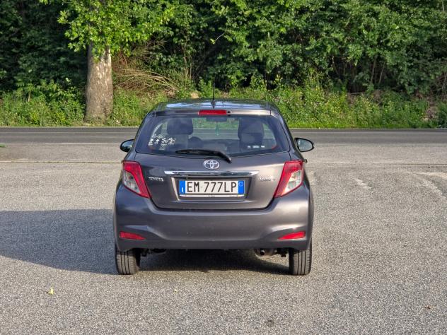 Toyota Yaris 1.0 5 porte Lounge CV-69 E5B Manuale NEO - Foto 5
