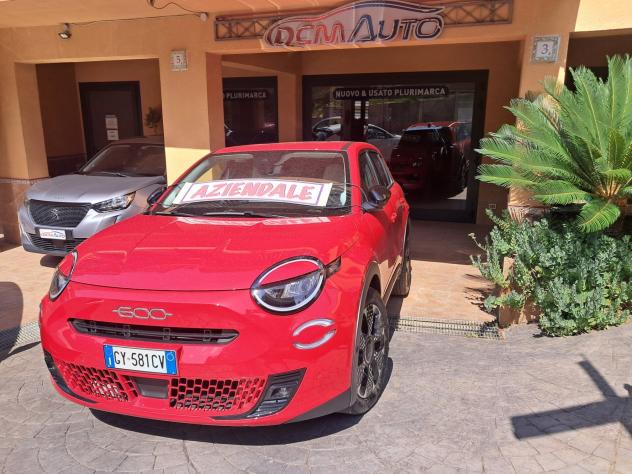 Fiat 600 Hybrid 136 CV DCT MHEV La Prima