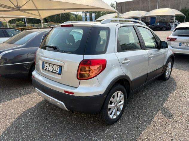 Fiat Sedici 2.0 MJT 16V DPF 4x4 Emotion - Foto 10