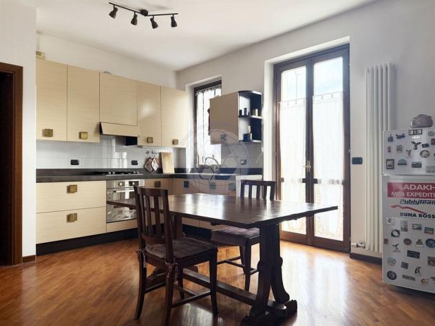 Monza San Carlo – Appartamento con ampio sottotetto, box e ascensore - Foto 8