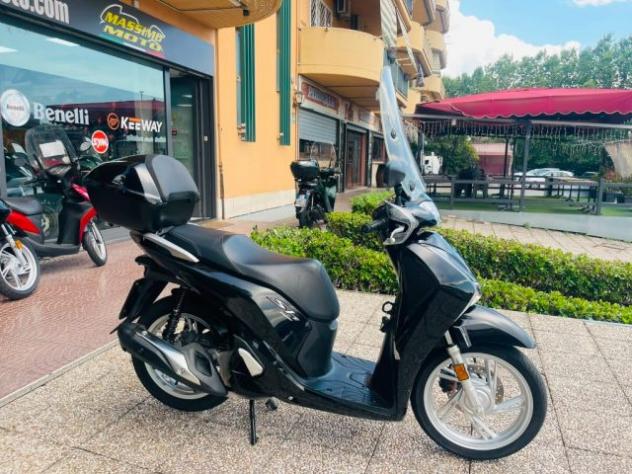 HONDA SH 150 TUTTO INCLUSO ANCHE PASSAGGIO! MINI RATE rif. 23992885