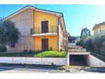 Immobile in asta di 250 m², box auto in vendita a Cingoli