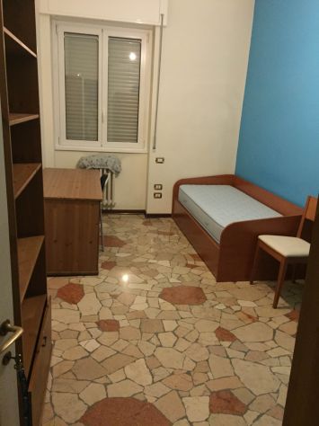APPARTAMENTO CON 2 STANZE IN AFFITTO PER STUDENTESSE UNIVERSITARIE