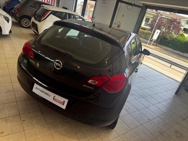 Opel Astra 1.4 100CV 5 porte Cosmo - Foto 5
