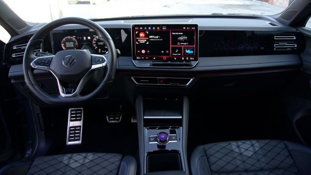 Volkswagen Tiguan 2.0 TDI 110KW SCR EVO R-Line DSG - Foto 9