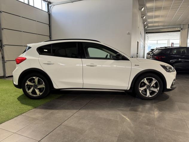 Ford Focus Focus 1.0 EcoBoost Hybrid 125 CV 5p. Active - Foto 4