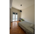 camera matrimoniale con bagno privato ai Parioli