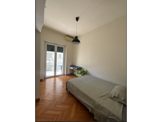 camera matrimoniale con bagno privato ai Parioli