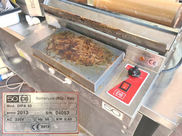 confezionatrice manuale per vaschette usata - Foto 5