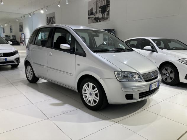 FIAT Idea Idea 1.4 16v Dynamic 6m - Foto 3