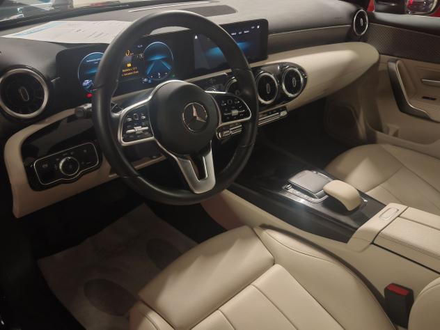 Mercedes-Benz Classe A A 220 d Automatic Sport - Foto 5