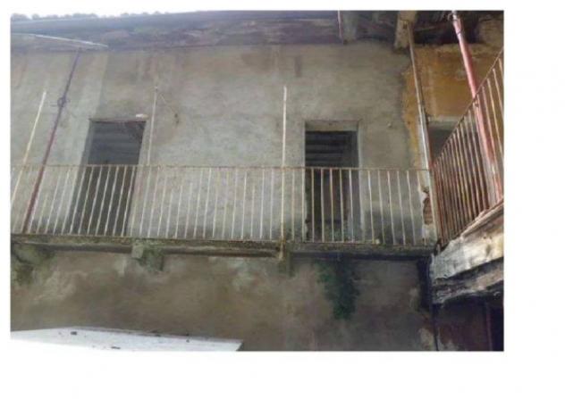 Immobile in asta di 400 m² con più di 5 locali in vendita a Carugo - Foto 18