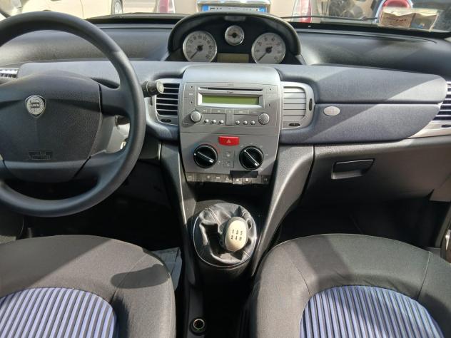 Lancia Ypsilon 1.2 Argento (A15) - Foto 4