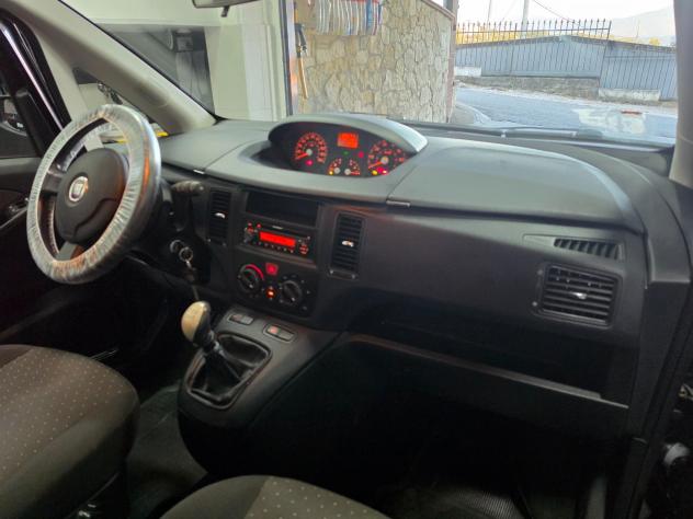 Fiat Idea 1.2 16V BlackLabel - Foto 5