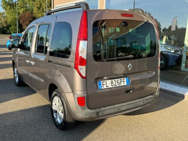 RENAULT Kangoo 1.5 dCi 90CV 5 porte Stop & Start Limited rif. 24136421 - Foto 9