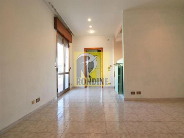 Villetta d'angolo su più livelli con giardino esclusivo - Foto 6