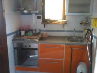 CASA INDIPENDENTE di 3 vani e di 50 mq (MASSA) rif. AR-TUTU