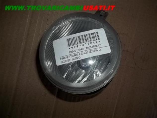 PROIETTORE FENDINEBBIA D. DODGE NITRO  Parti elettriche  Fanaleria  Fendinebbia dx. DODGE - CALIBER - 01-05-2006 - 01-12-2010, DODGE - NITRO -