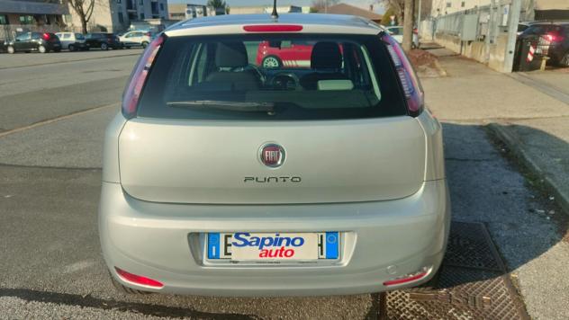 Fiat Punto 1.3 MJT II 75 CV 5 porte Lounge - Foto 9