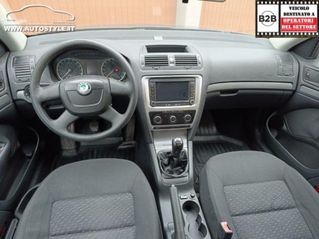 SKODA Octavia Wagon 1.6 TDI CR F.AP. Wagon rif. 23485096 - Foto 2