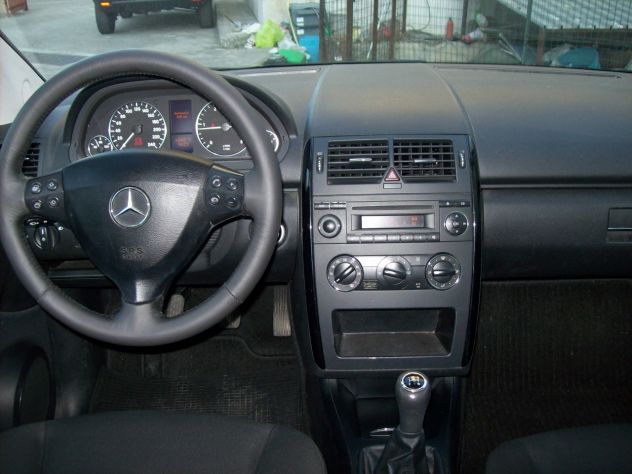 Mercedes A160 CDI 82CV Executive - Foto 8