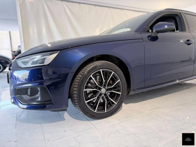 AUDI - A4 Avant - 35 TDI S tronic Design - Foto 6
