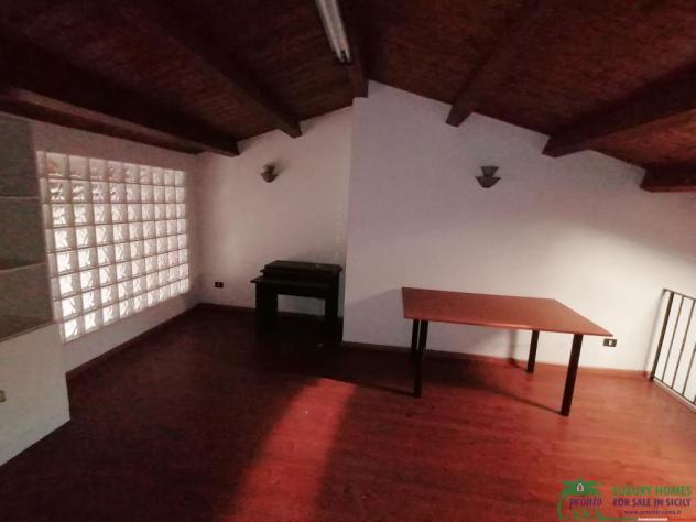 RIF. 8501 - APPARTAMENTO PER UFFICIO IN CENTRO STORICO - Foto 7