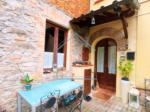 Terratetto in vendita a Nocchi - Camaiore 80 mq Rif: 1360269