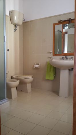 Grande appartamento indipend. vista mare con autorimessa - Foto 6