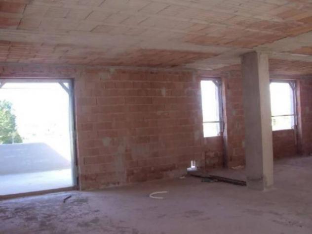 Immobile in asta di 120 m², box auto in vendita a Trevi - Foto 16