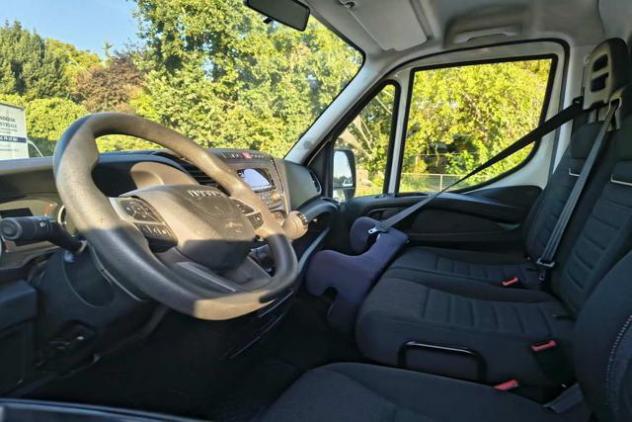 IVECO DAILY 35 14 2.3 FURGONATO CON PEDANA CARICATRICE rif. 24135962 - Foto 10