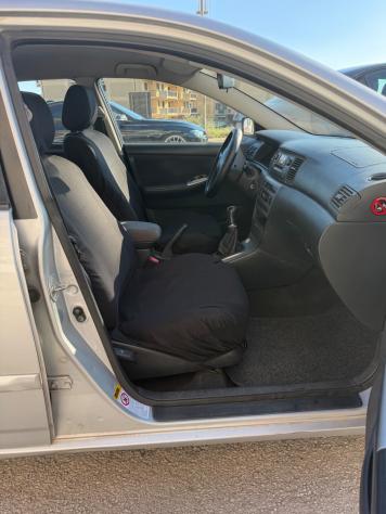 Toyota Corolla 2.0 tdi D-4D 5 porte - Foto 6