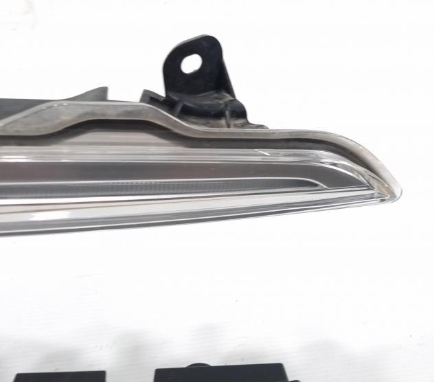 FANALINO PARAURTI ANT DX RENAULT Captur Serie 266007846R (1319) - Foto 3