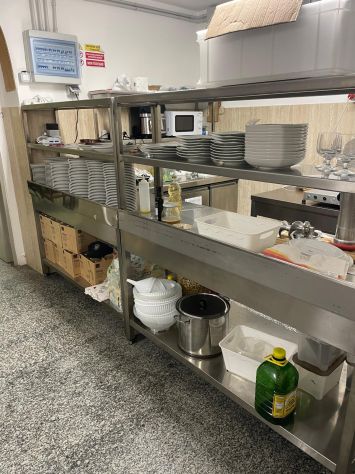 VENDESI O AFFITASI GESTIONE DI UNA BRACERIA/MACELLERIA A SAMMICHELE DI BARI - Foto 9