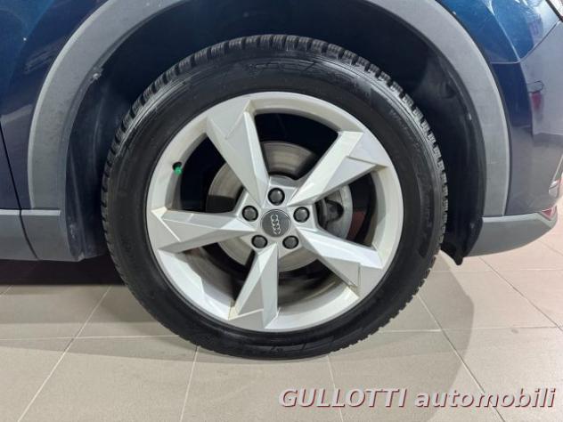 AUDI Q3 2.0 TDI 150 CV S-tronic Business - Foto 9